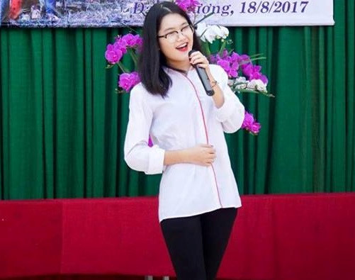 Nhan sắc của nữ sinh thanh lịch trường Nguyễn Bỉnh Khiêm